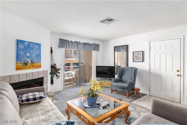 2192 Aspen Mirror Way 102, Laughlin, NV 89029