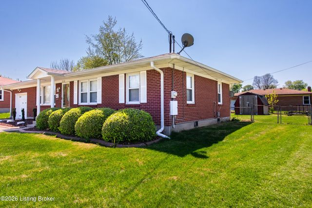 2528 Hampstead Dr, Louisville, KY 40216
