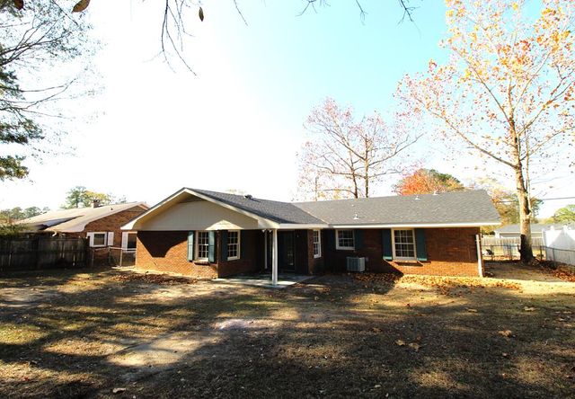 903 Dixie Dr., Dothan, AL 36301