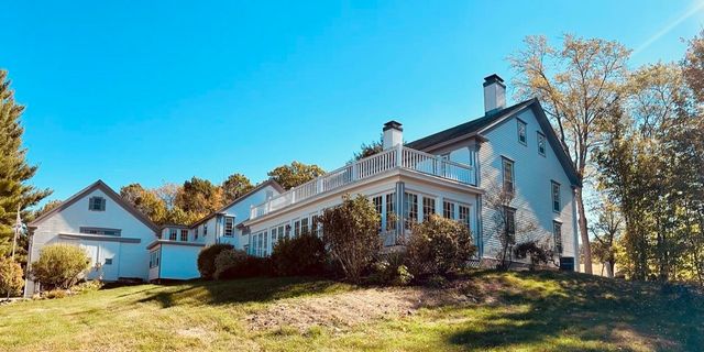 14 Curtis Road, Gilford, NH 03249