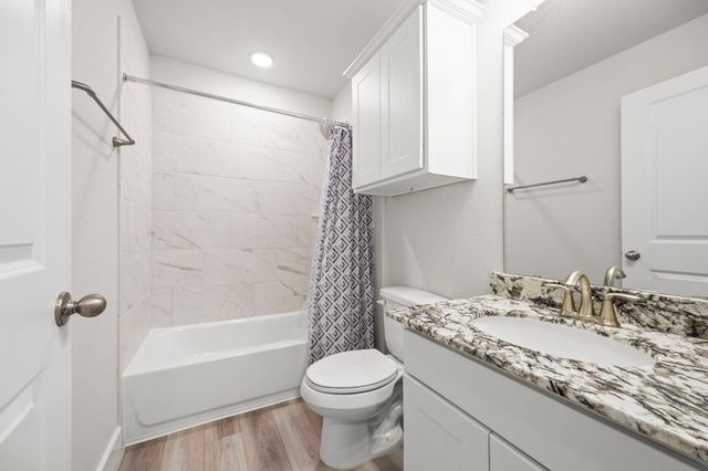 3312 Hidden Mist Drive, Santa Fe, TX 77510