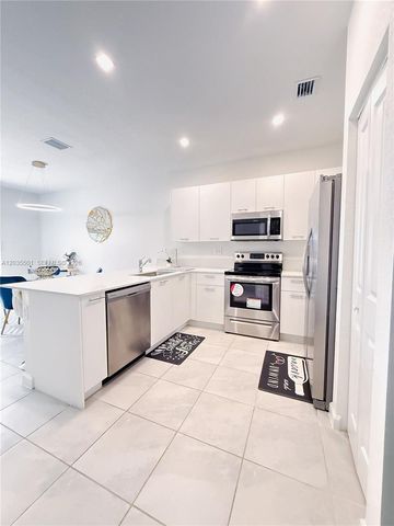12779 NW 24th Ave, Miami, FL 33167