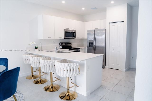 12779 NW 24th Ave, Miami, FL 33167