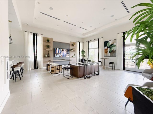 12779 NW 24th Ave, Miami, FL 33167