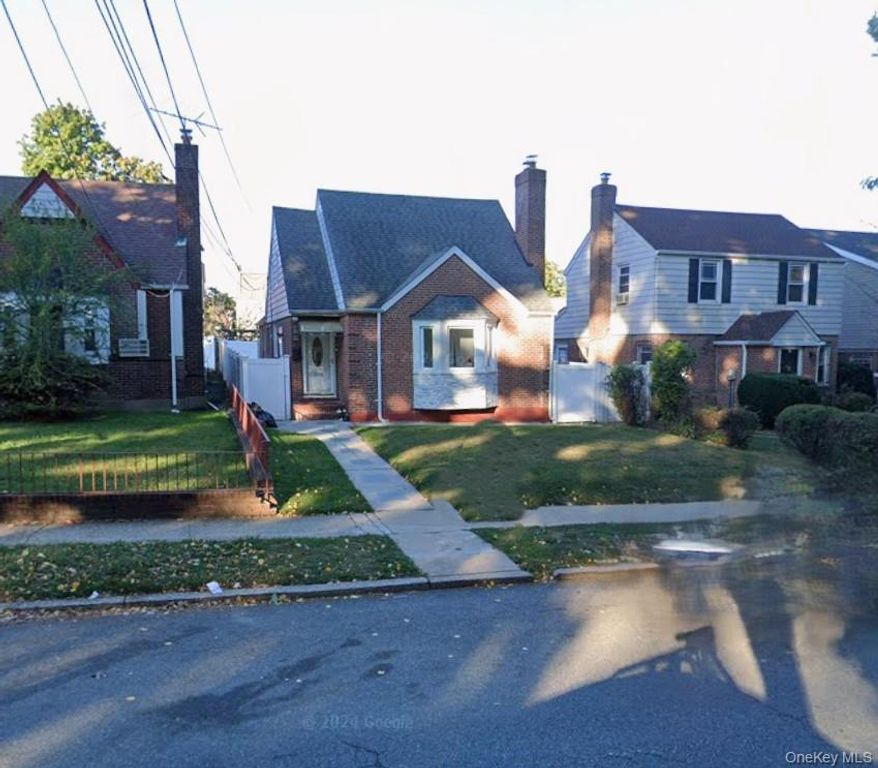82-18 168th Street, Jamaica, NY 11432
