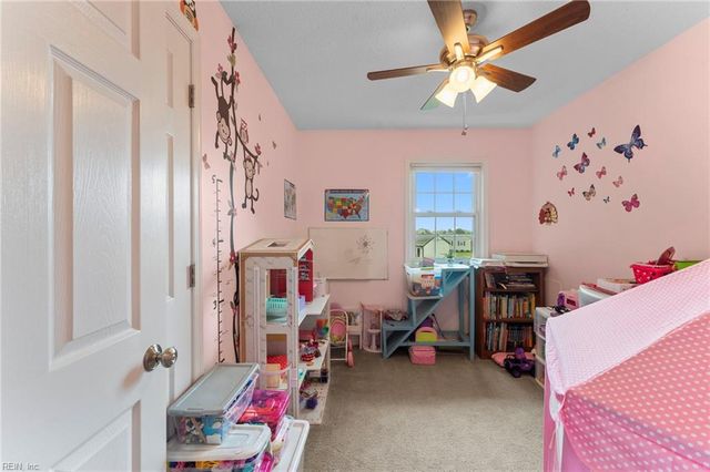 6 Pavilion PL, Hampton, VA 23664