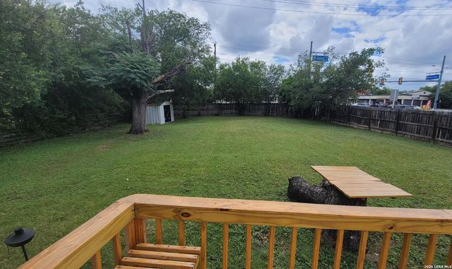 8901 Timber Cut, San Antonio, TX 78250