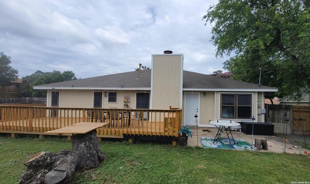 8901 Timber Cut, San Antonio, TX 78250