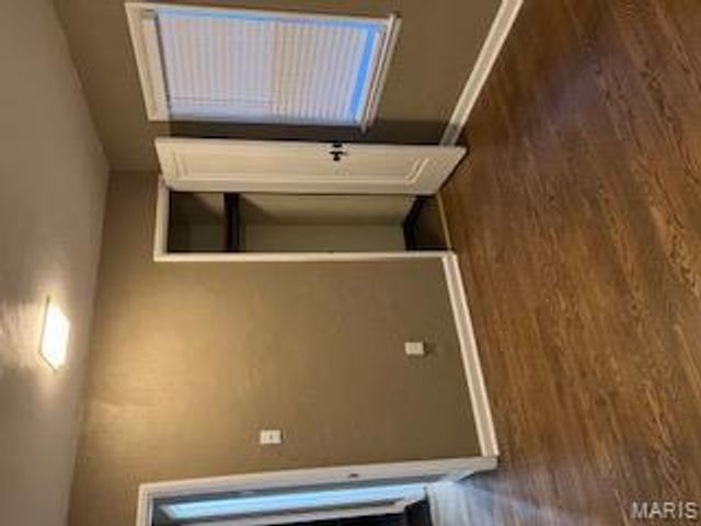 6743 Edison Avenue, St Louis, MO 63121