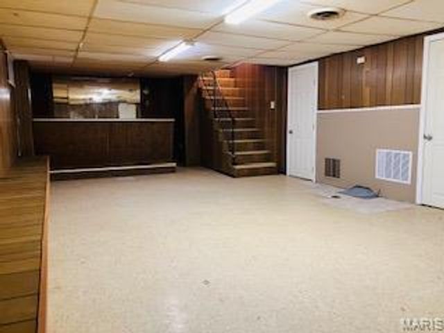 6743 Edison Avenue, St Louis, MO 63121