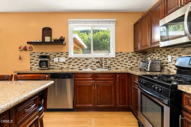 22710 Mobile Street, Los Angeles, CA 91307