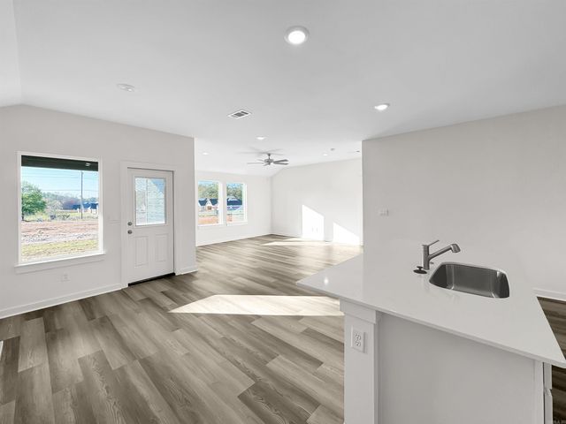 6309 Warwick Drive, Bryant, AR 72002