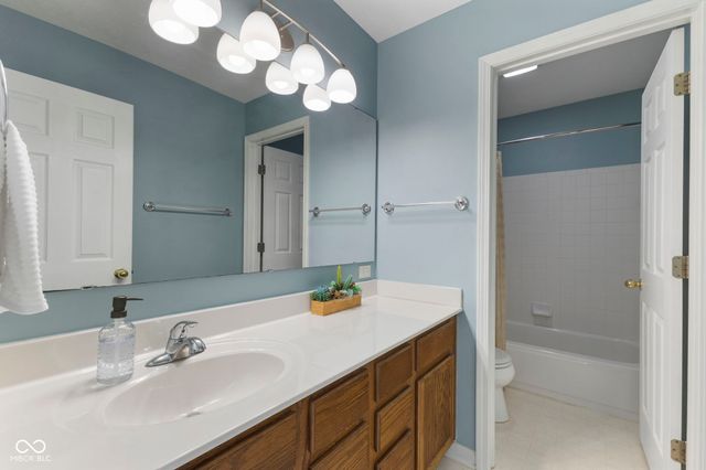 4025 Towhees Drive, Indianapolis, IN 46237