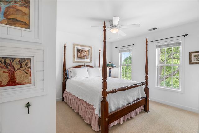 204 S Staghorn Lane, Greer, SC 29650