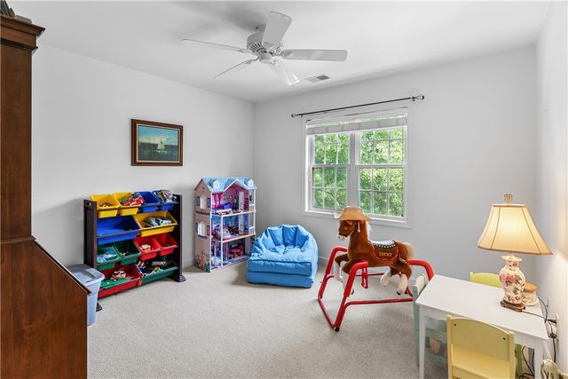 204 S Staghorn Lane, Greer, SC 29650