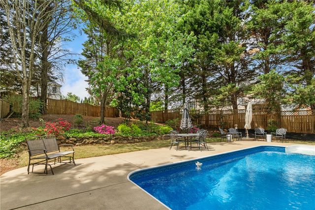 204 S Staghorn Lane, Greer, SC 29650