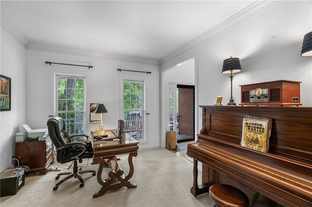 204 S Staghorn Lane, Greer, SC 29650