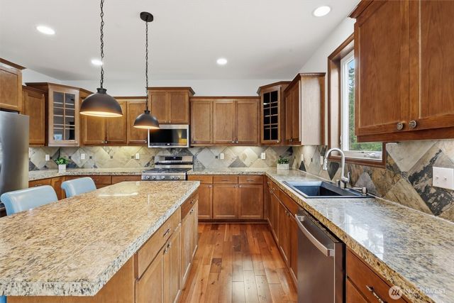 14811 239th Place SE, Snohomish, WA 98296