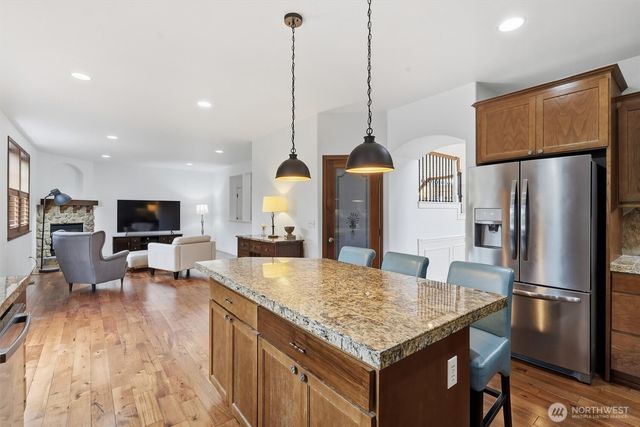 14811 239th Place SE, Snohomish, WA 98296