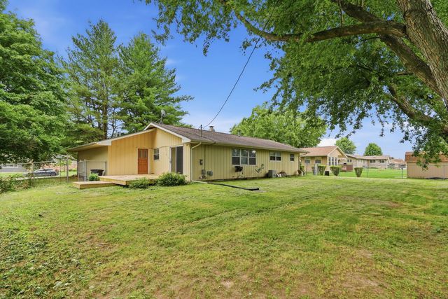 109 N 3RD Street, Colona, IL 61241