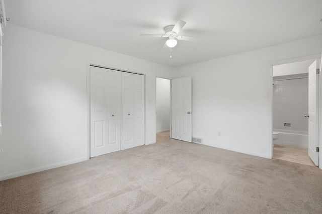109 N 3RD Street, Colona, IL 61241