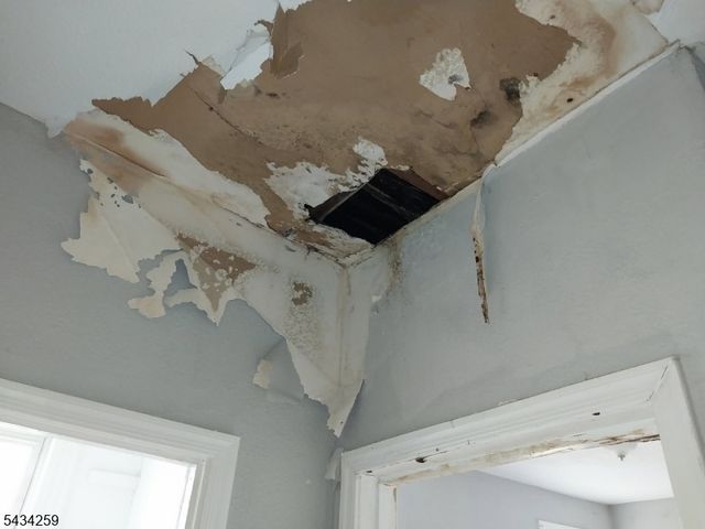 71 N 5Th St, Newark City, NJ 07107
