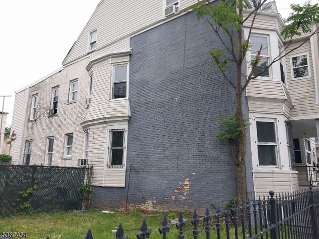 71 N 5Th St, Newark City, NJ 07107