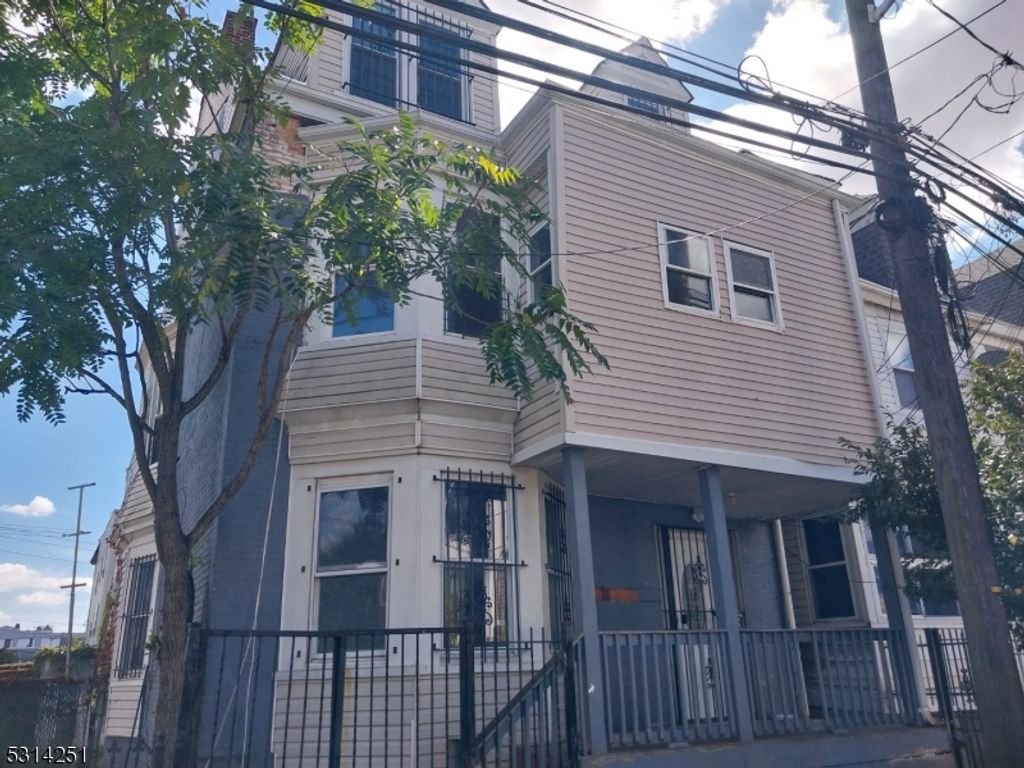 71 N 5Th St, Newark City, NJ 07107 — photo 2