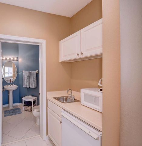 8910 Sandshot Court 5123, Port Saint Lucie, FL 34986