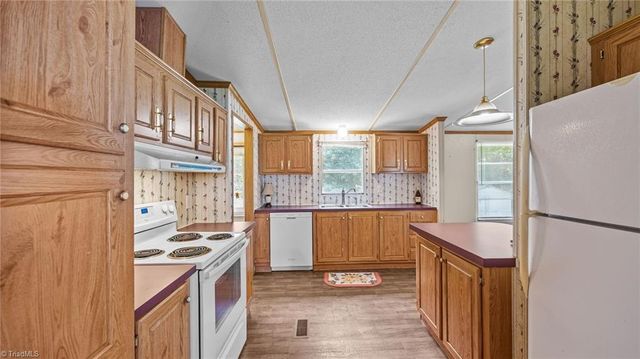 5907 Osceola Ossipee Road, Browns Summit, NC 27214