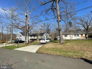 5521 GLEN AVE, Lanham, MD 20706