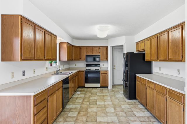 134 DILLON CT, New Market, VA 22844