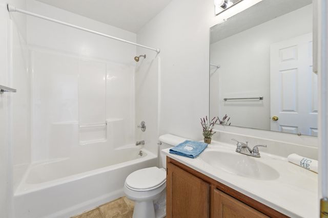 134 DILLON CT, New Market, VA 22844