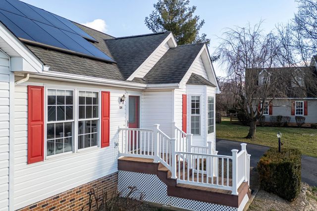 134 DILLON CT, New Market, VA 22844