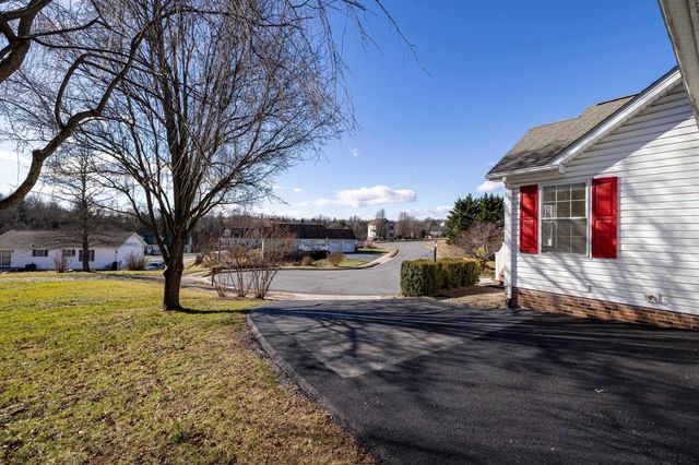 134 DILLON CT, New Market, VA 22844