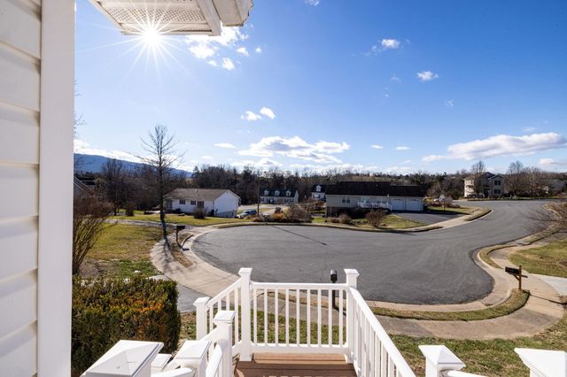 134 DILLON CT, New Market, VA 22844