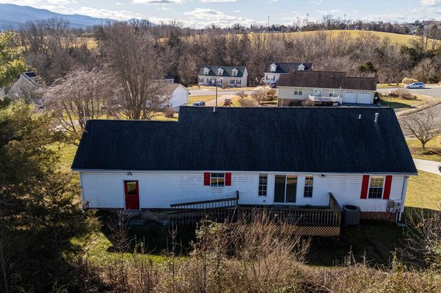 134 DILLON CT, New Market, VA 22844