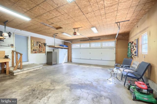 155 4TH ST, Mount Wolf, PA 17347