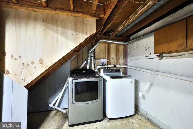 155 4TH ST, Mount Wolf, PA 17347