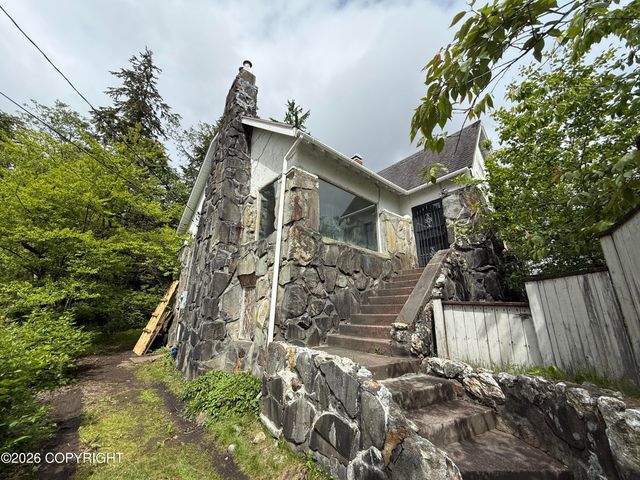 2408 2nd Avenue, Ketchikan, AK 99901