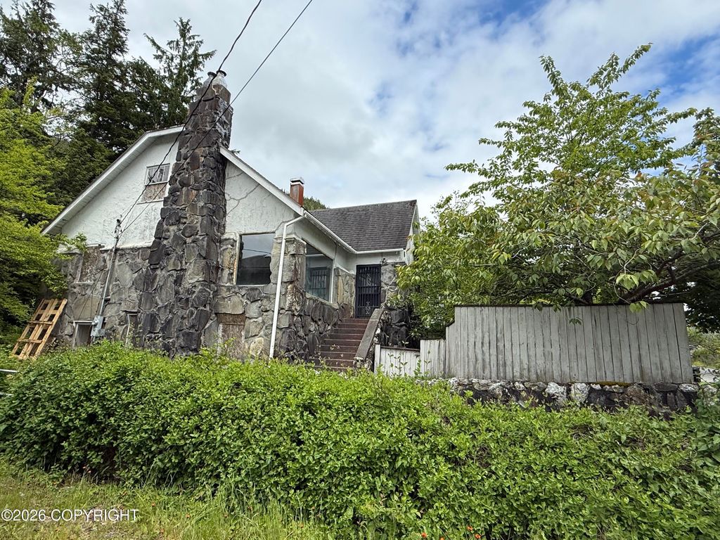 2408 2nd Avenue, Ketchikan, AK 99901