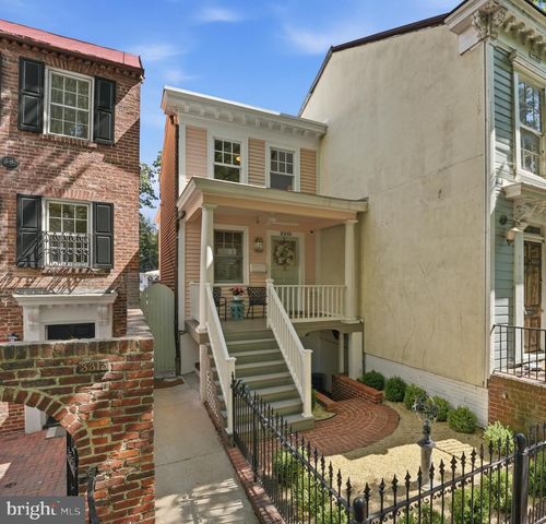 3313 Q ST NW, Washington, DC 20007