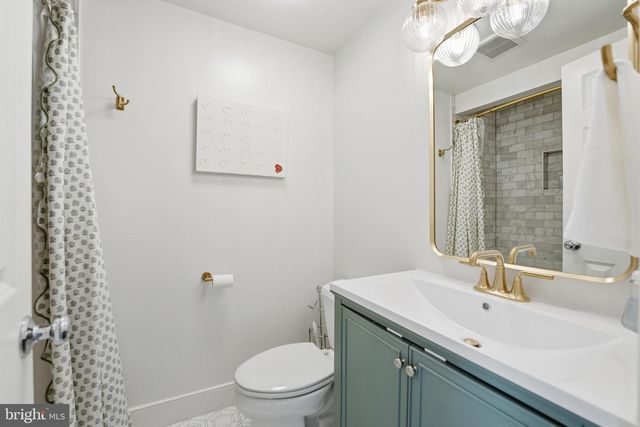3313 Q ST NW, Washington, DC 20007