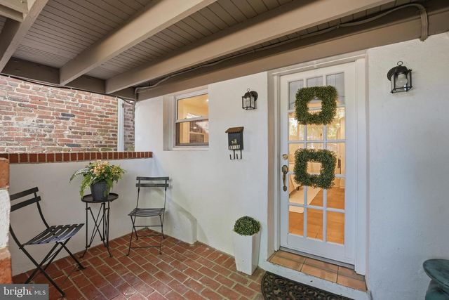 3313 Q ST NW, Washington, DC 20007