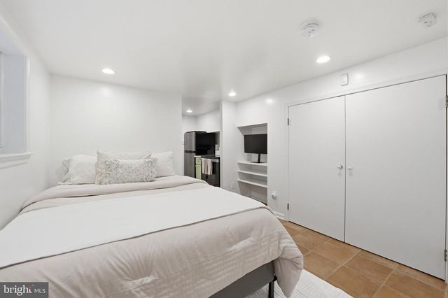 3313 Q ST NW, Washington, DC 20007