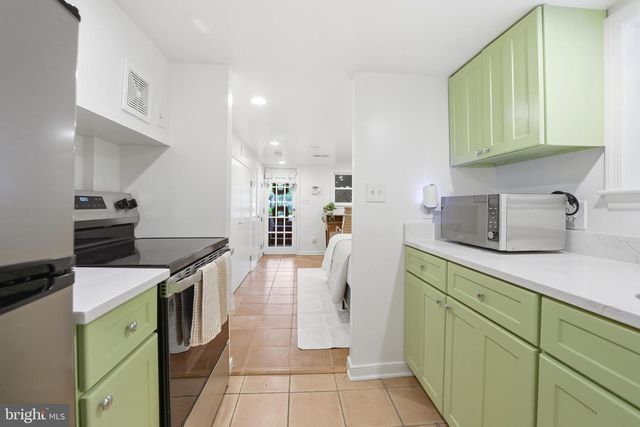 3313 Q ST NW, Washington, DC 20007