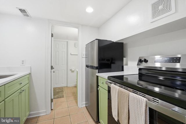 3313 Q ST NW, Washington, DC 20007