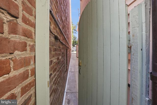 3313 Q ST NW, Washington, DC 20007