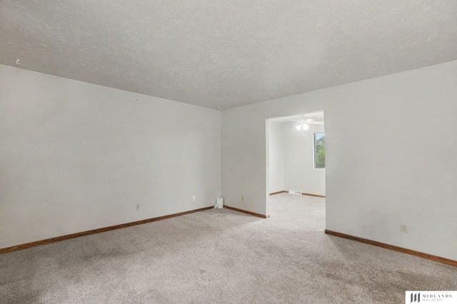 5129 Galloway Street, Bellevue, NE 68157