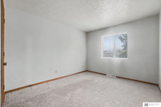 5129 Galloway Street, Bellevue, NE 68157
